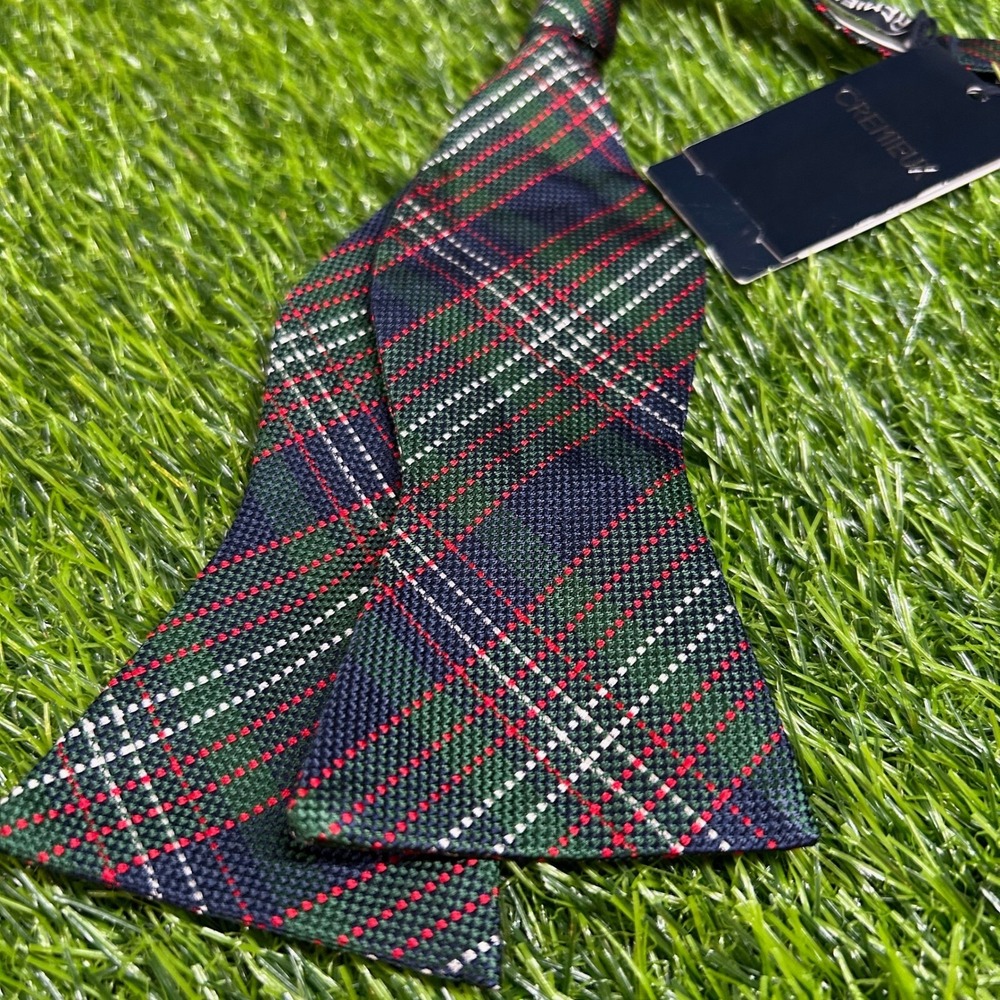 Cremieux Plaid Silk Bow Tie Mens One Size Green Red Blue Adjustable Formal NWT